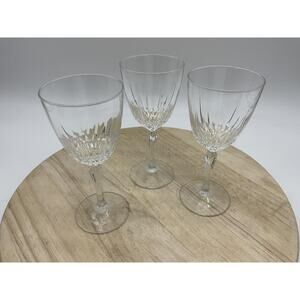 Unmarked Clear Cut Glass Wine Goblets Set Of 3‎ Stemmed Barware Decor